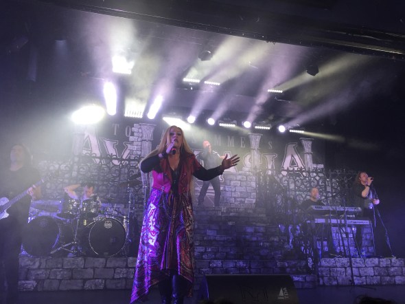 La bella Amanda Somerville